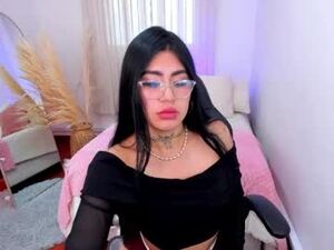 Screenshot from willow_keene webcams