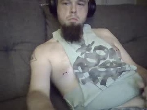 Screenshot from wolfpup30 webcams
