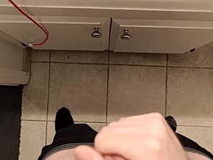 Screenshot from worldatlarge82 webcams