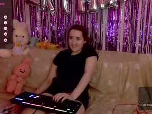 Screenshot from x_purr_agatha_x webcams