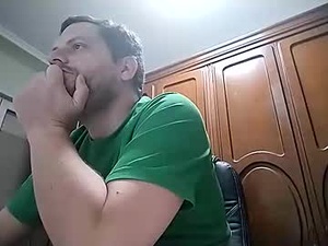 Screenshot from xavi5432 webcams