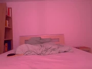 Screenshot from xcallherstellax webcams