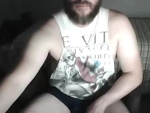 Screenshot from xirtam77 webcams