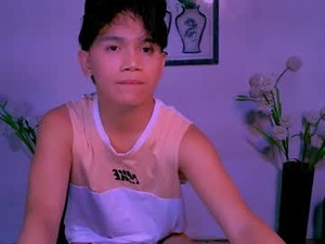 Screenshot from xxfiona webcams