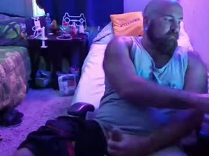 Screenshot from xxx_bigfoot_xxx webcams