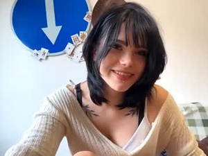 Screenshot from yaelkozee webcams