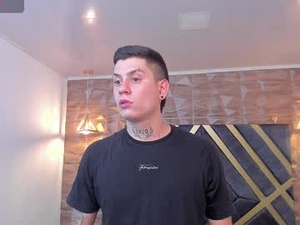 Screenshot from yeiko_romero_ webcams