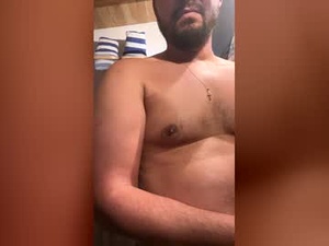Screenshot from yelato2221 webcams