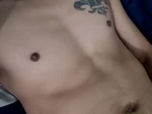 Screenshot from yinyin55 webcams
