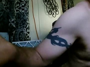 Screenshot from you2needbassinyoururethra webcams