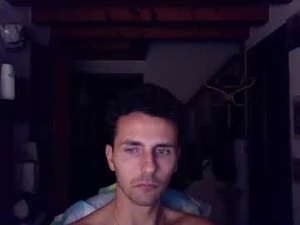 Screenshot from yourhotdream19 webcams