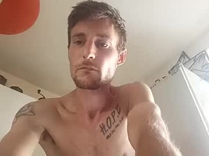 Screenshot from yourmanyourtoy webcams