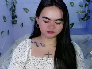 Screenshot from yourprincessthea webcams