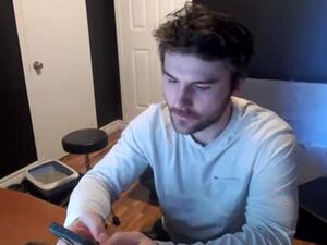 Screenshot from youryougnbud webcams