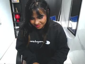 Screenshot from yuriko_red webcams