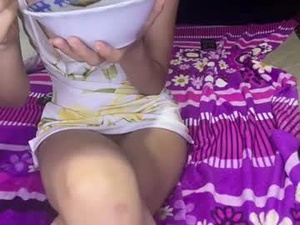 Screenshot from zaira_tomas1 webcams