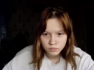 Screenshot from zenaidafairleigh webcams