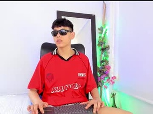 Screenshot from zeus_blaze webcams