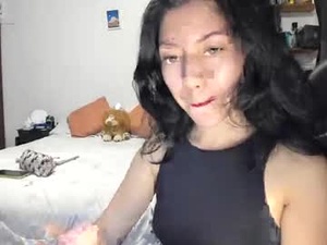 Screenshot from zoe_camila65 webcams