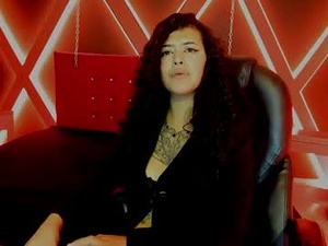 Screenshot from zoe_lara_34 webcams