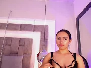 Screenshot from zoe_monrow webcams