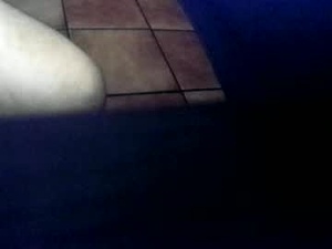 Screenshot from zombra13131 webcams