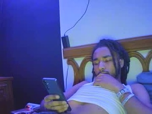 Screenshot from zzayymoney webcams